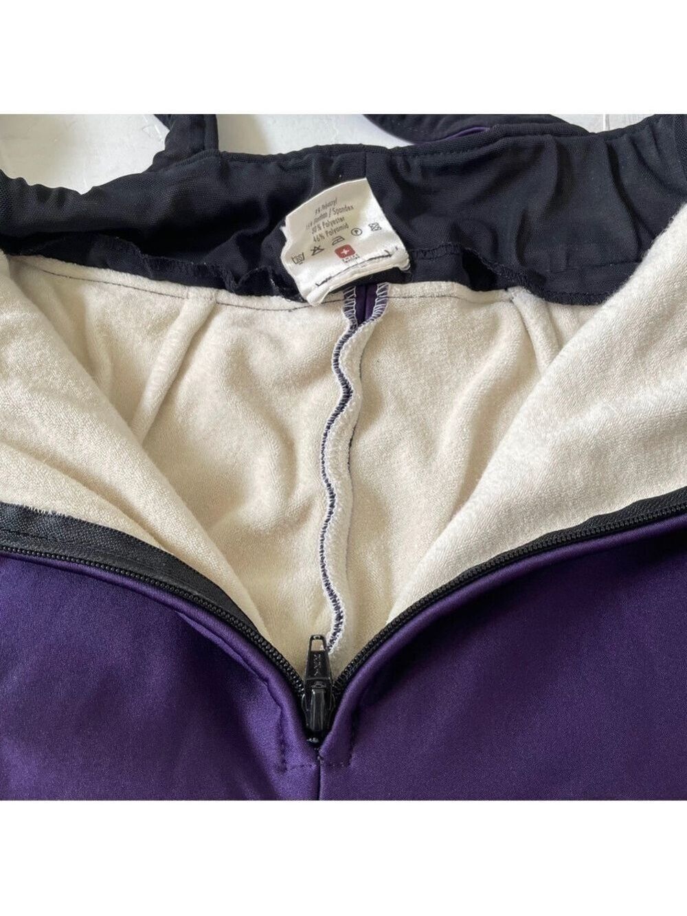 Vintage Nils Women's Black Snow Ski Bib Pants Stirrup Overalls Schoeller Size 4R - Picture 10 of 11